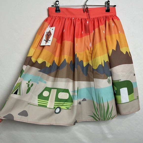Brand new Unique Vintage skirt 🌤✨ - Picture 3 of 6